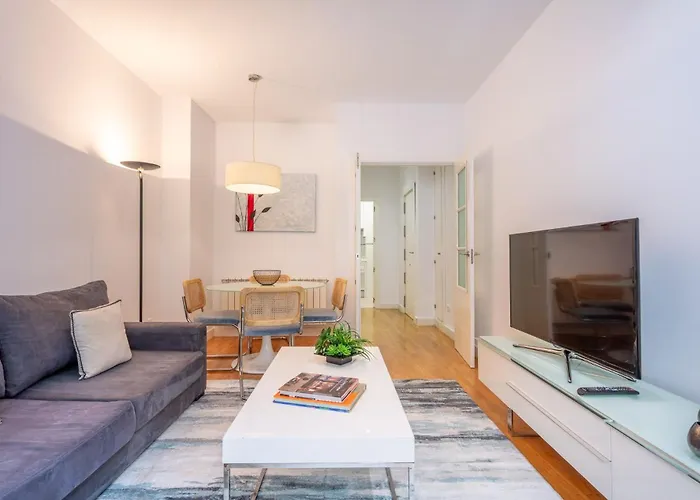 Perfect 4-Person Apartment In The Heart Of Madrid Near Plaza Mayor I
